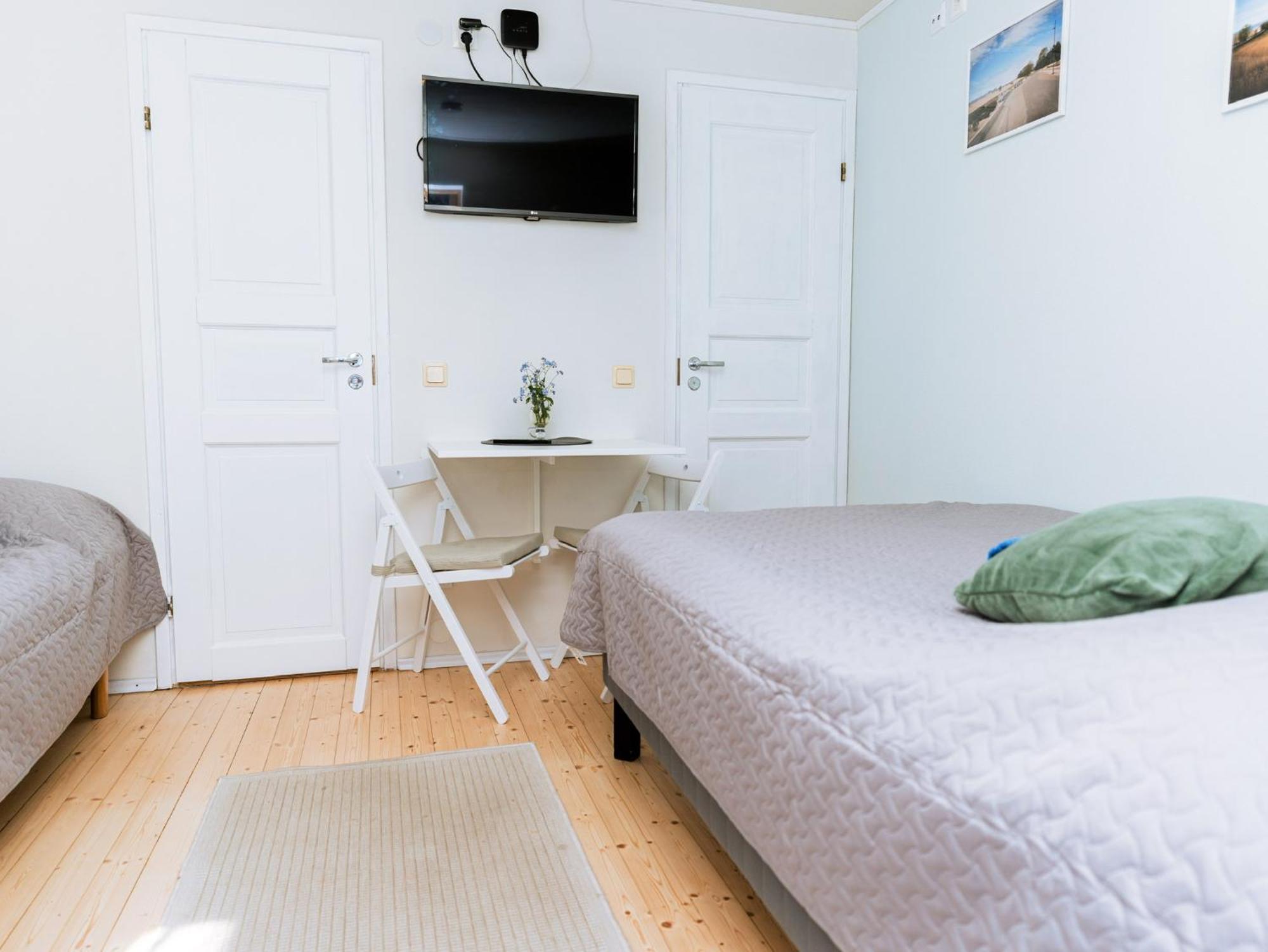 Papli 2 Accommodation Pärnu Exterior foto